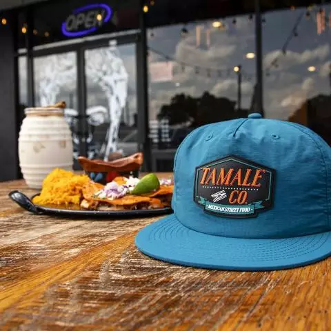 A #Perfect day for custom PVC patches, nylon Surf Caps & @tamale_co !! 🫔 

These unstructured, mid-prifile, nylon caps are 🔥🔥🔥🔥🔥!! Just like their food!! 🇲🇽 🌮 🫔 🌯 🍹🇲🇽 

Visit Tamale Co. and get one for yourself!! (The hats.... not just the tamales) 💥🔨