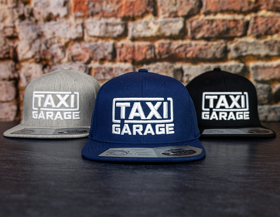 CUSTOM EMBROIDERED SNAPBACKS