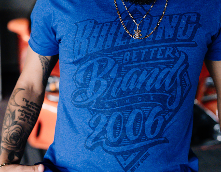 TONAL WATER BASED DISCHARGE SCREEN PRINT