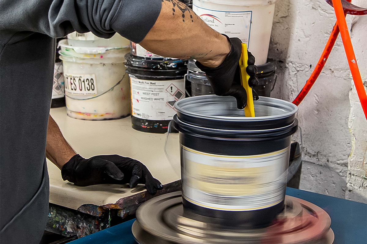 Mixing Screen Printing Ink at Hittn' Skins