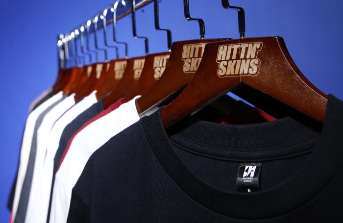 T Shirt Blank Options on Hittn' Skins Hangers