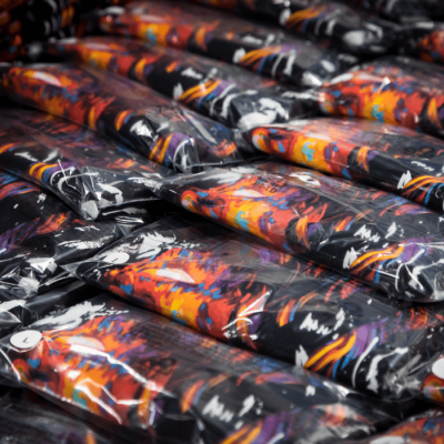 WE PROVIDE FOLDING SERVICES TOO!